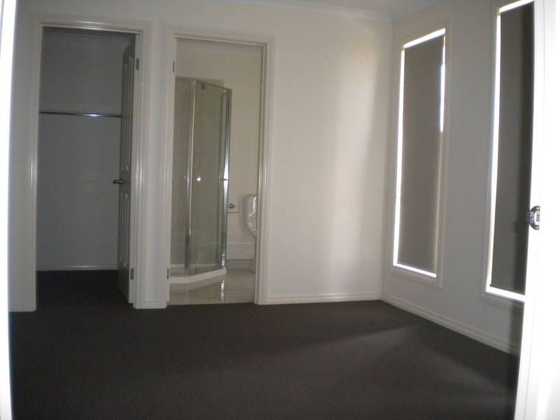 93 Victoria Road, Sydenham VIC 3037