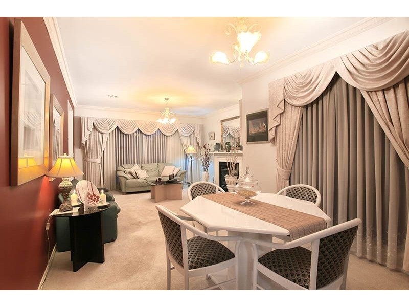 43 Border Drive, Keilor East VIC 3033