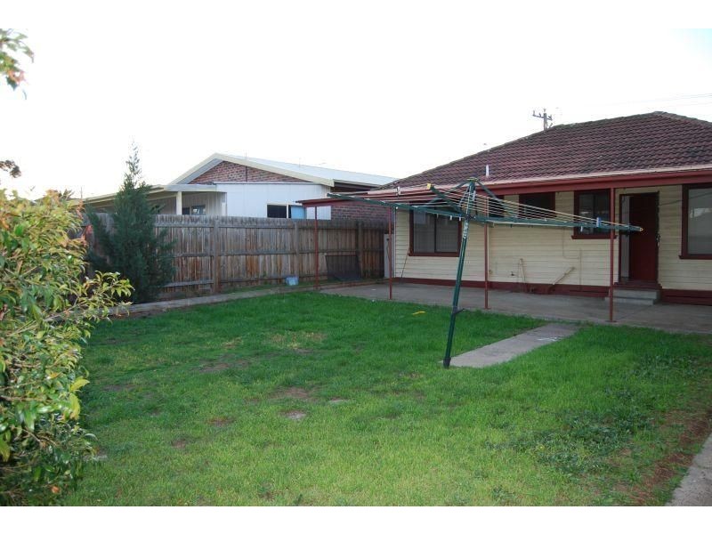 181 Taylors Road, St Albans VIC 3021