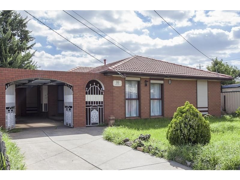99 Atheldene Drive, St Albans VIC 3021