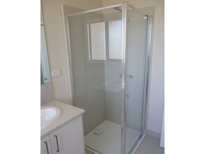 23a View Street, St Albans VIC 3021