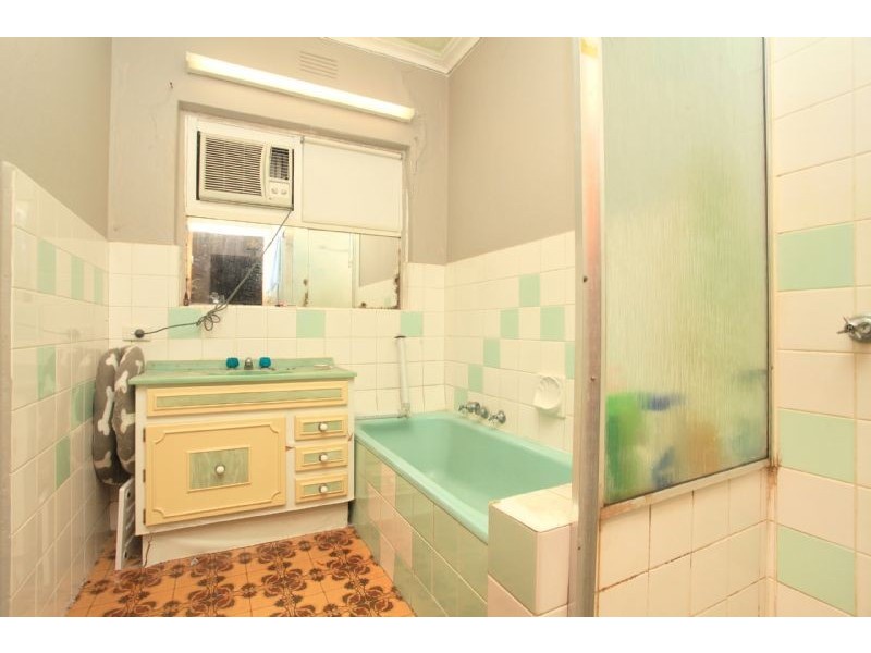 59 Leonard Avenue, St Albans VIC 3021