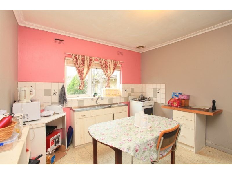 59 Leonard Avenue, St Albans VIC 3021