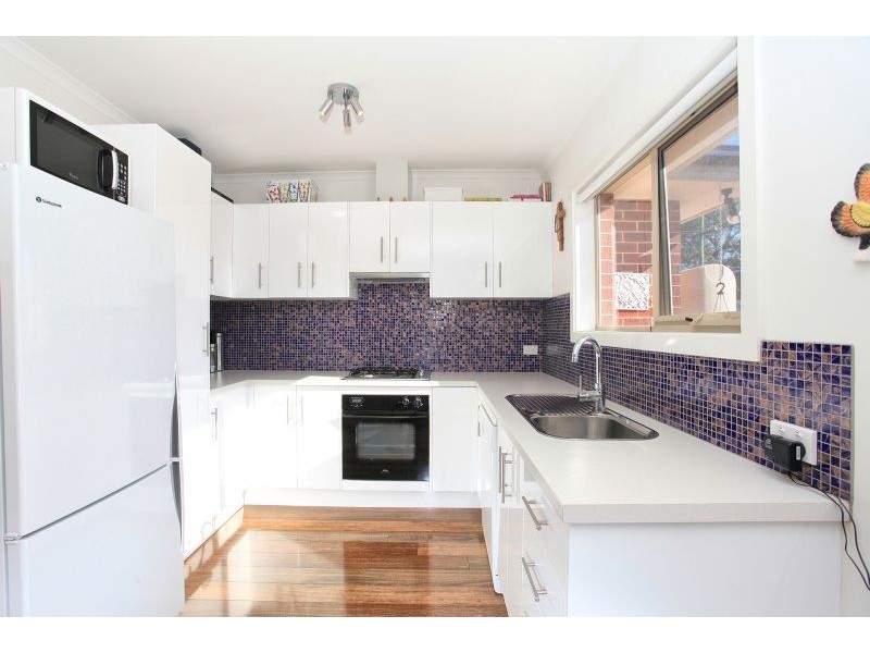 2/3 Harmon Avenue, St Albans VIC 3021