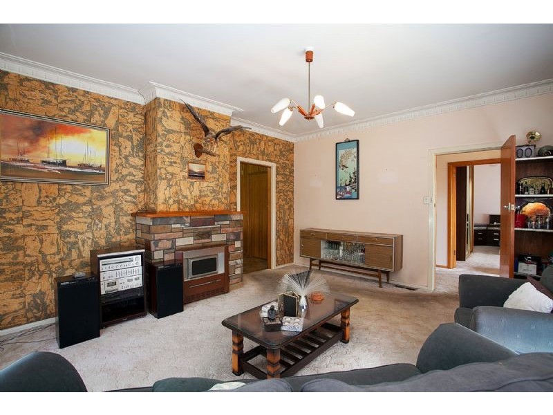 133 Taylors Road, St Albans VIC 3021