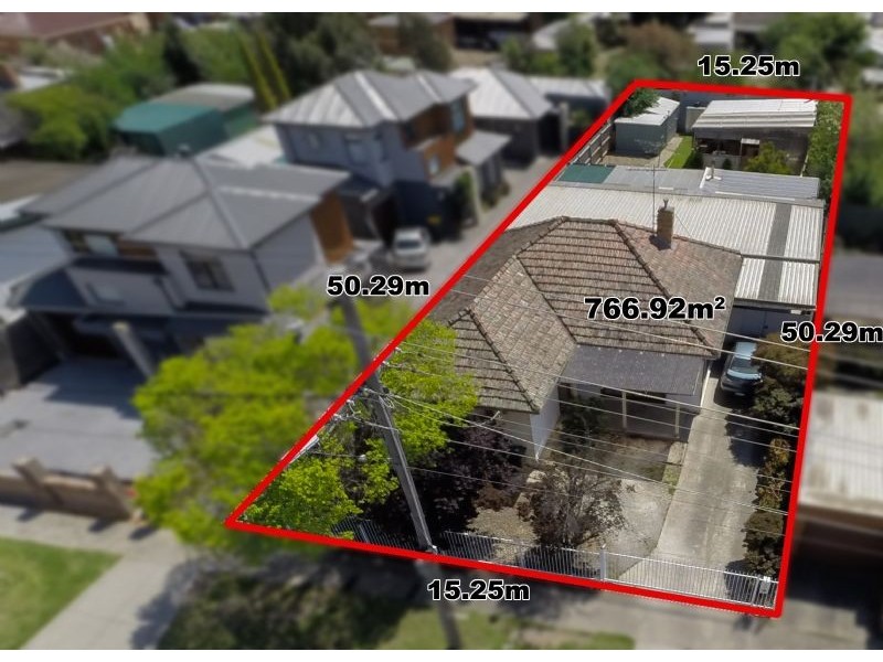 38 Henry street, St Albans VIC 3021