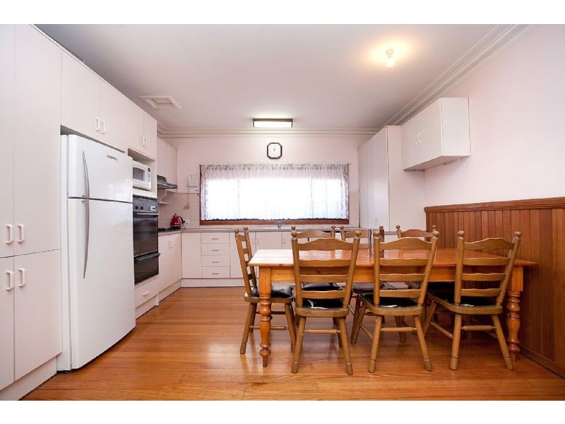 38 Henry street, St Albans VIC 3021