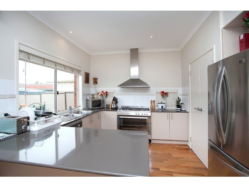 23 Waterside Drive, Burnside Heights VIC 3023