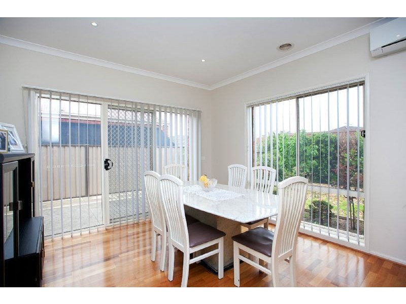 23 Waterside Drive, Burnside Heights VIC 3023