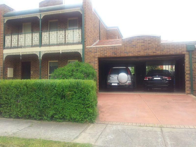 34 Sheoke Grove, Cairnlea VIC 3023