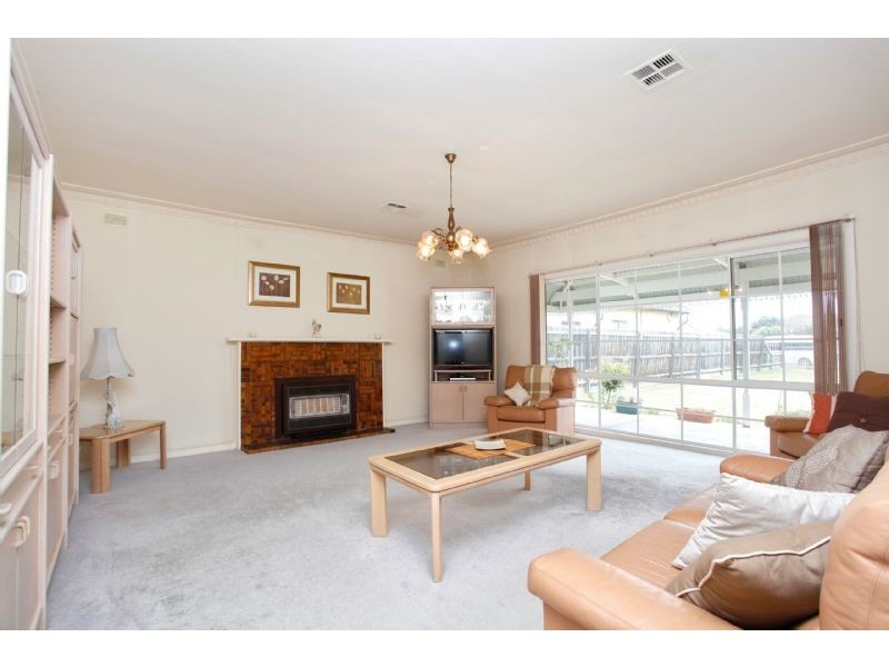 135 William Street, St Albans VIC 3021