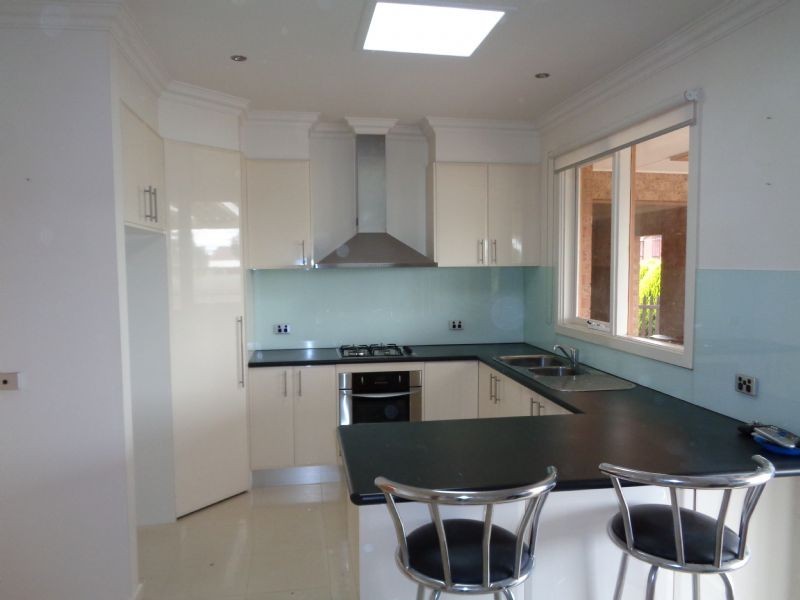 49 Bundeena Avenue, Kealba VIC 3021