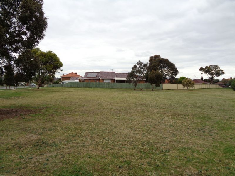 49 Bundeena Avenue, Kealba VIC 3021