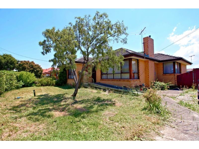 11 Bond Avenue, St Albans VIC 3021