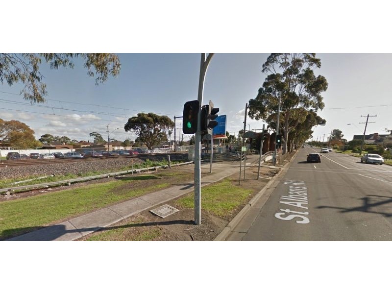 11 Bond Avenue, St Albans VIC 3021