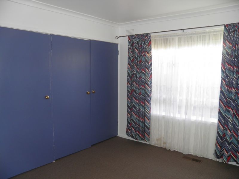 39 Moffat Street, St Albans VIC 3021