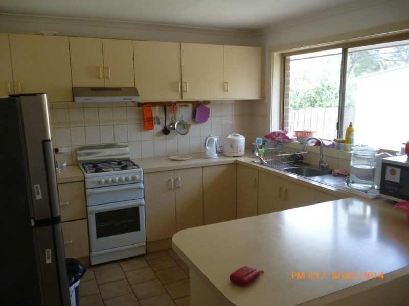 2/4 Bangerang Avenue, Sunshine North VIC 3020