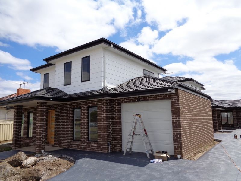 1, 2, 3/14 Disraeli Street, St Albans VIC 3021