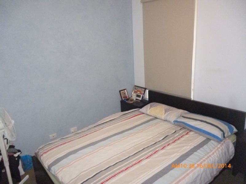 2/12 Hook Street, St Albans VIC 3021