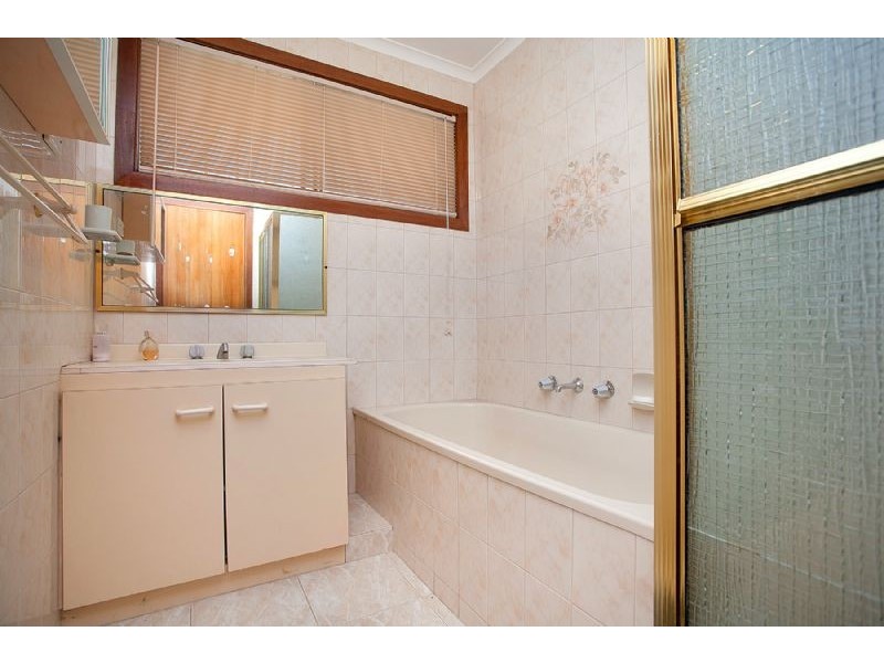 223 Gillespie Road, Kings Park VIC 3021