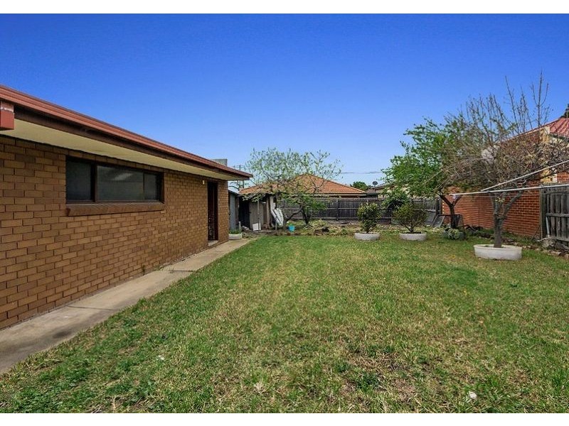 65 William Street, St Albans VIC 3021