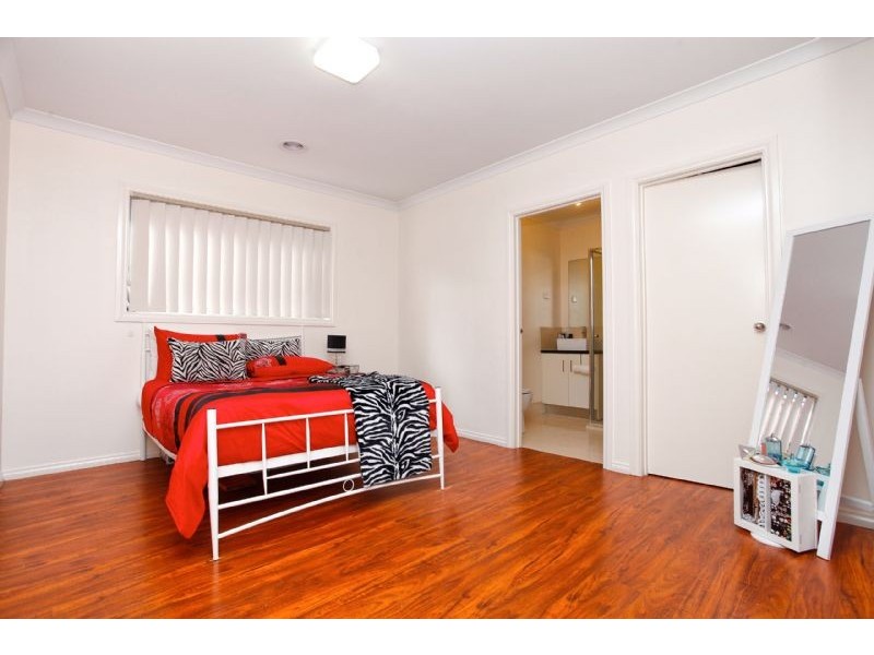 12 and 12A Cook Avenue, Kealba VIC 3021