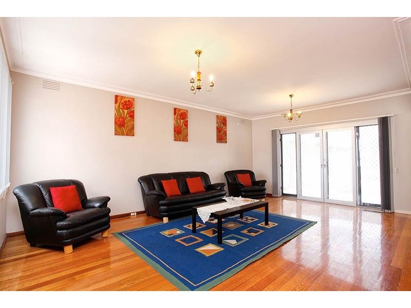 1/34 Norman Street, St Albans VIC 3021