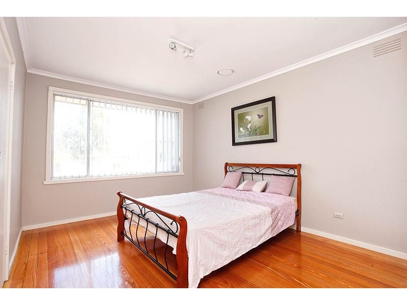 1/34 Norman Street, St Albans VIC 3021