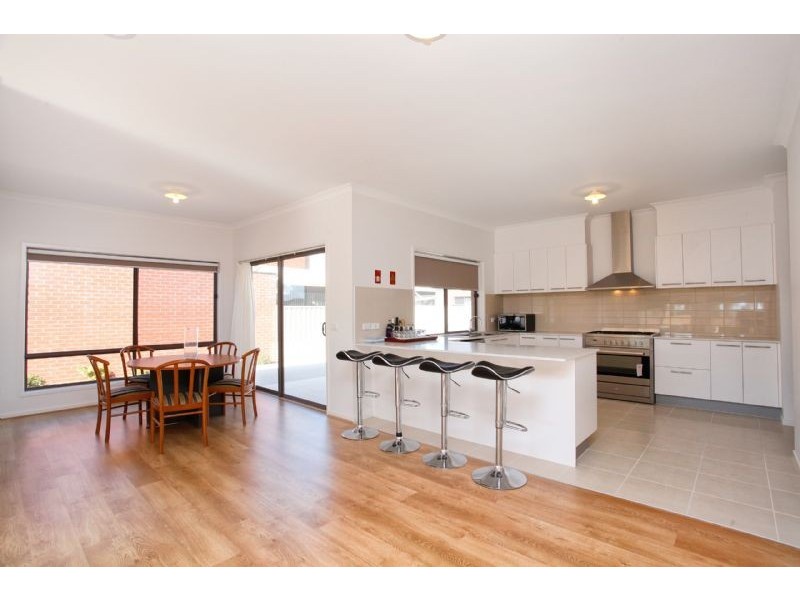 1 Ure Street, Cairnlea VIC 3023