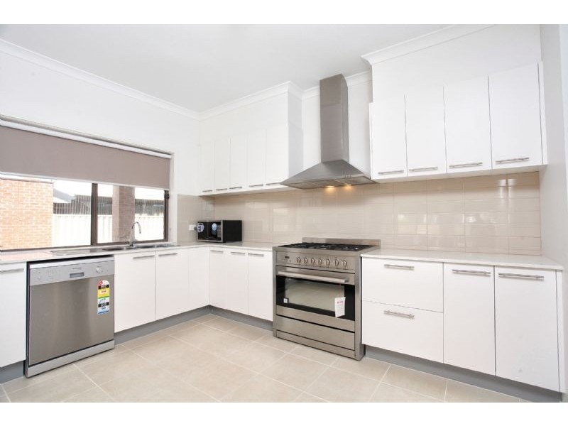 1 Ure Street, Cairnlea VIC 3023
