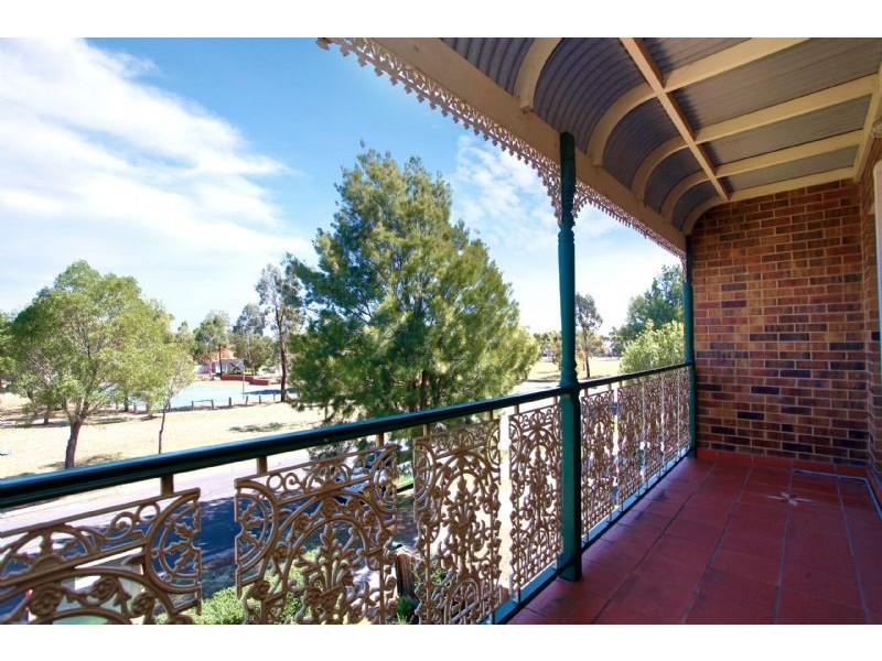 34 Sheoke Grove, Cairnlea VIC 3023