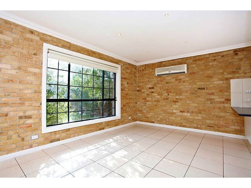 29 Sovereign Way, Hillside VIC 3037