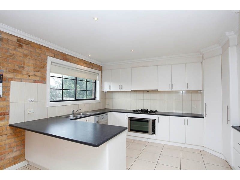 29 Sovereign Way, Hillside VIC 3037