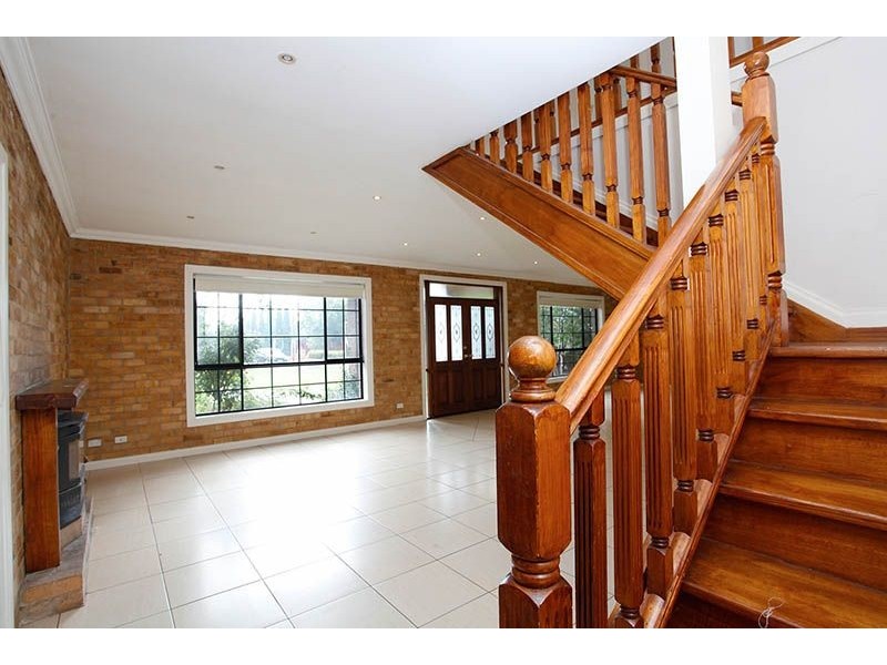 29 Sovereign Way, Hillside VIC 3037