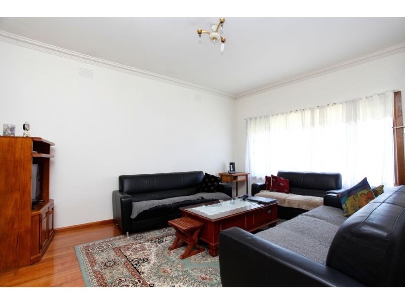 79 Fox Street, St Albans VIC 3021