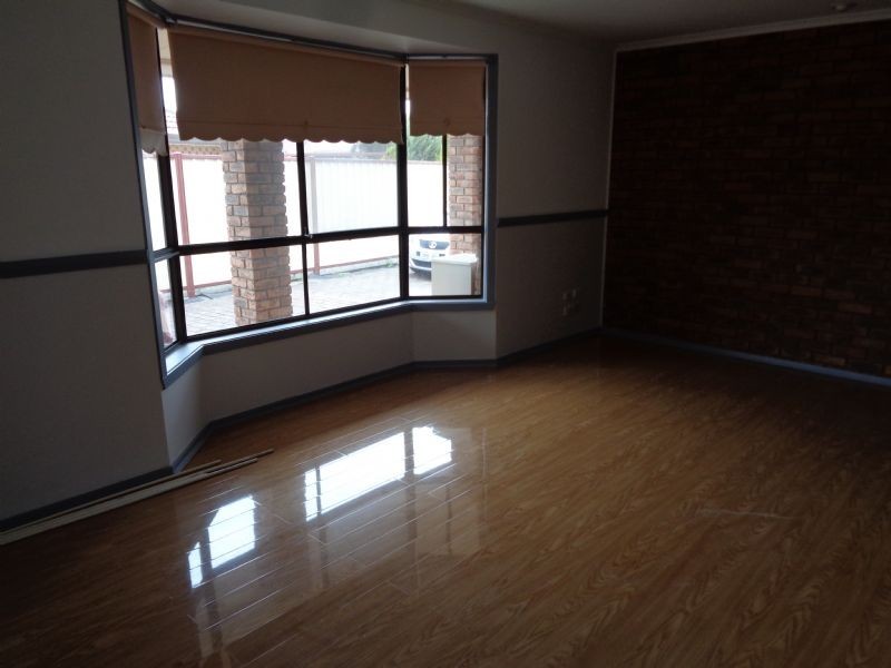 6 Axford Road, Kings Park VIC 3021