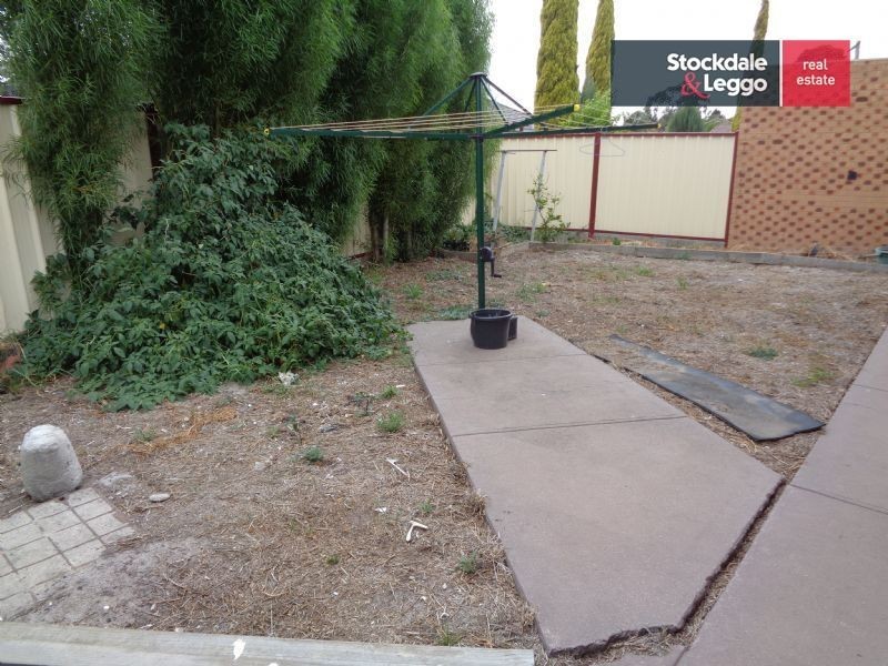 6 Axford Road, Kings Park VIC 3021