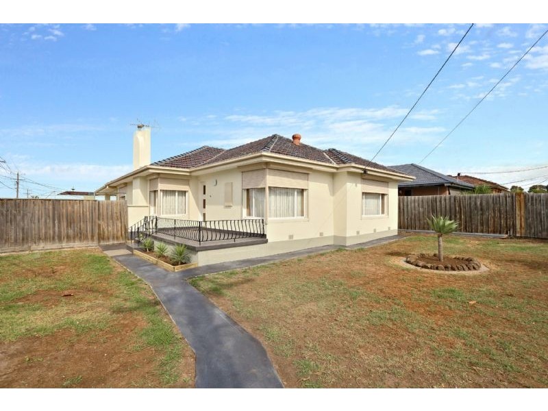 19 Salmond Street, Deer Park VIC 3023