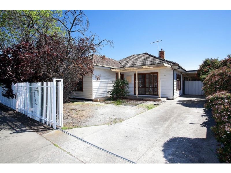 38 Henry Street, St Albans VIC 3021
