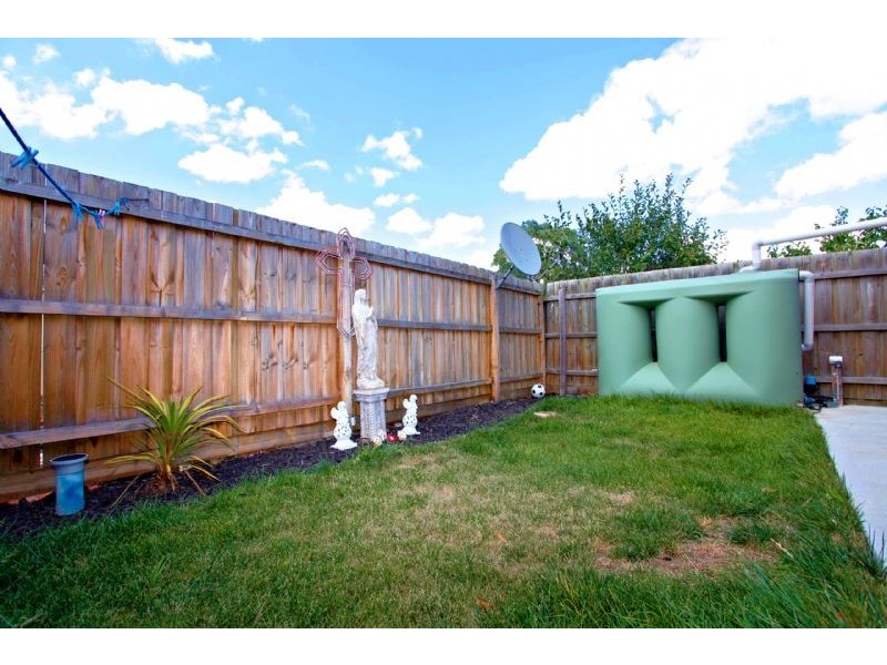 12A Cook Avenue, Kealba VIC 3021