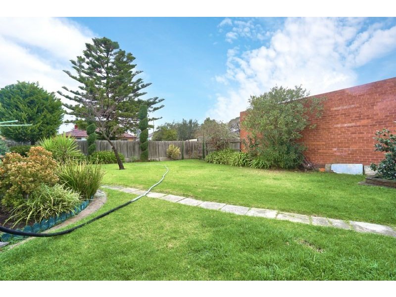 13 Murray Street, St Albans VIC 3021