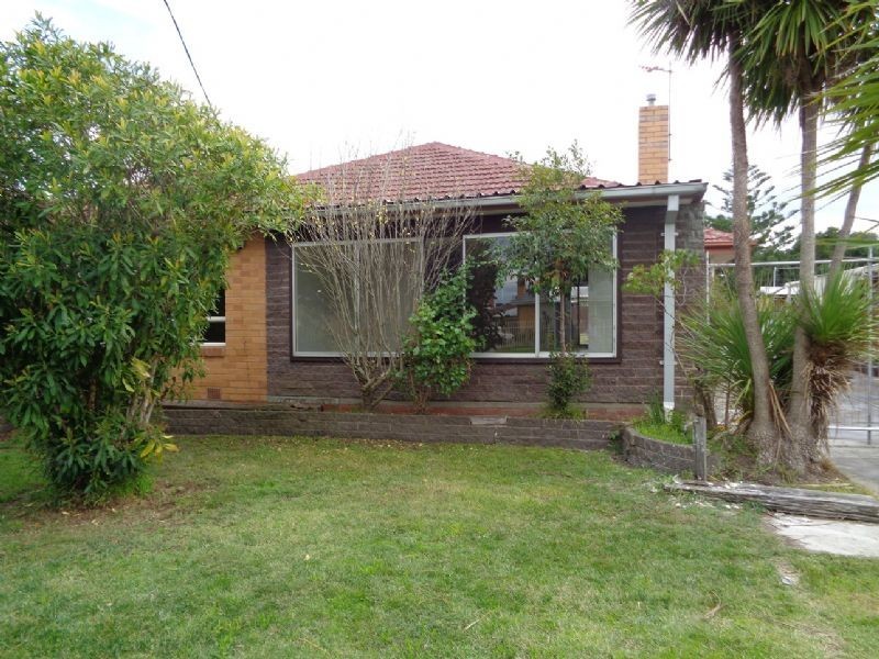55 Errington Road, St Albans VIC 3021