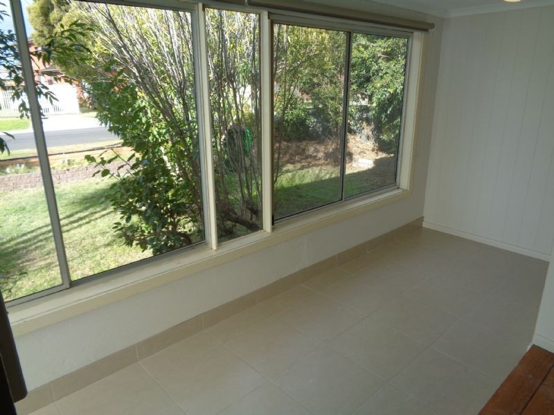 55 Errington Road, St Albans VIC 3021