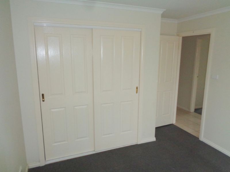 8/7 Topaz Place, St Albans VIC 3021