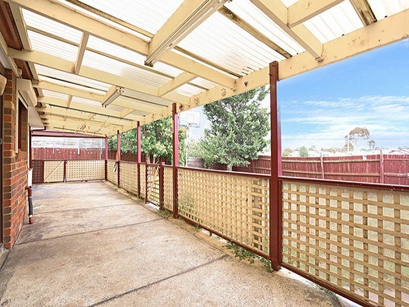 87 Fairfax Circuit, Albanvale VIC 3021