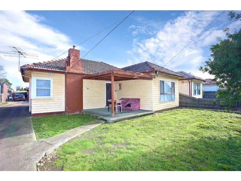 1/21 Mansfield Avenue, Sunshine North VIC 3020