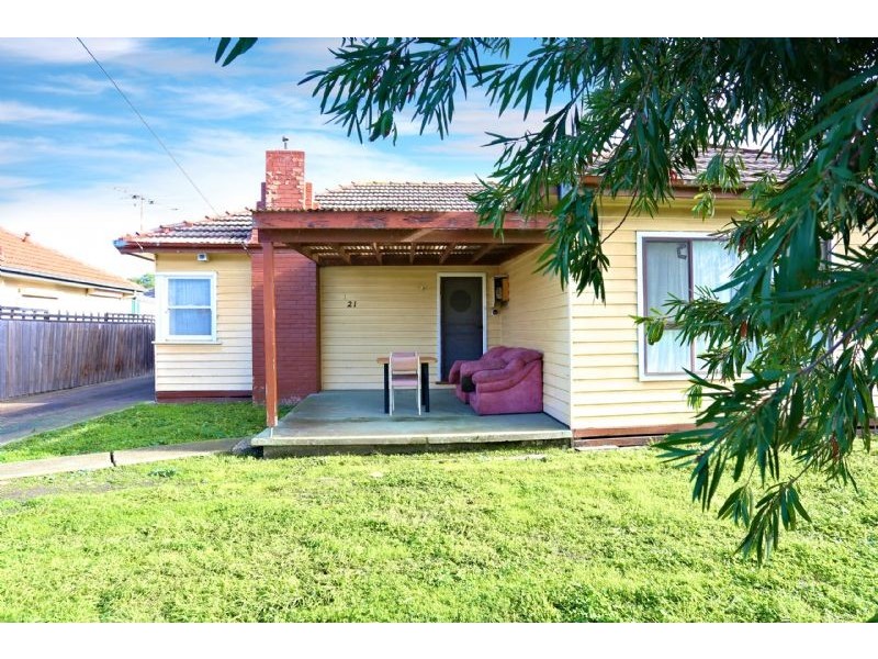 1/21 Mansfield Avenue, Sunshine North VIC 3020