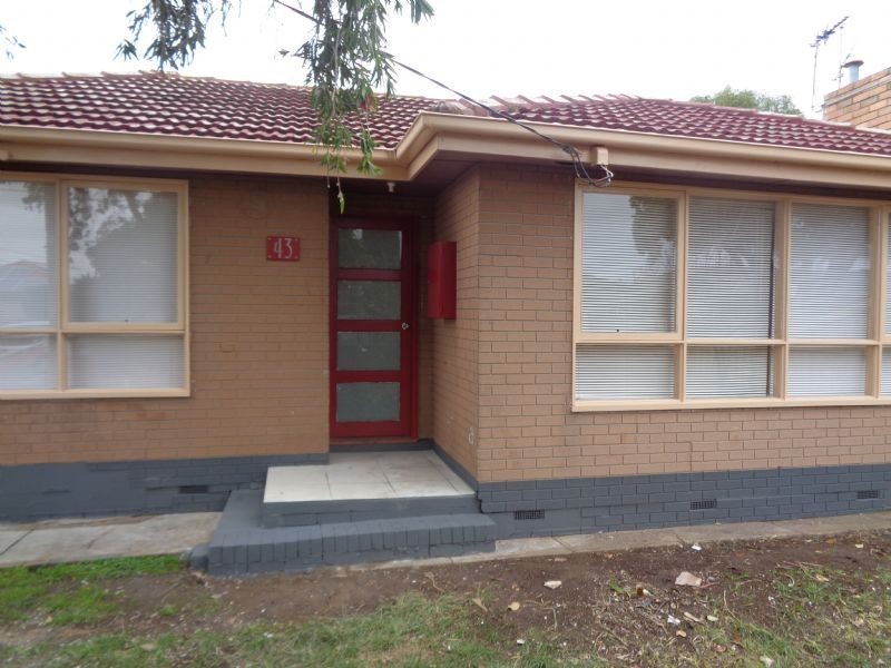 43 Butler Street, St Albans VIC 3021