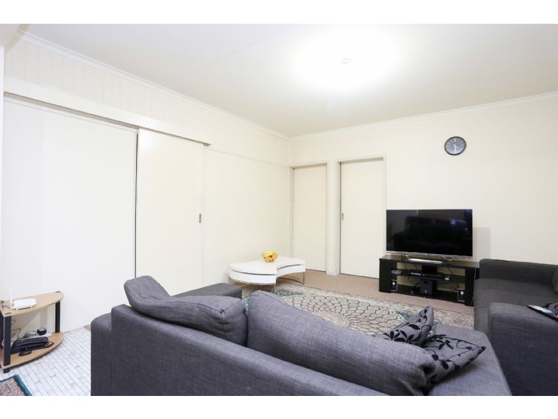 2/41 Power Street, St Albans VIC 3021