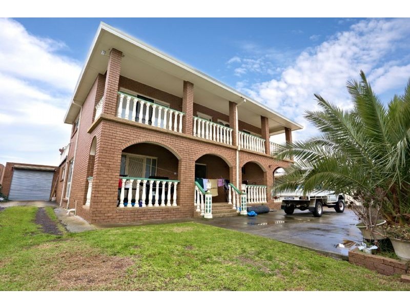 1 Thornhill Drive, Keilor Downs VIC 3038